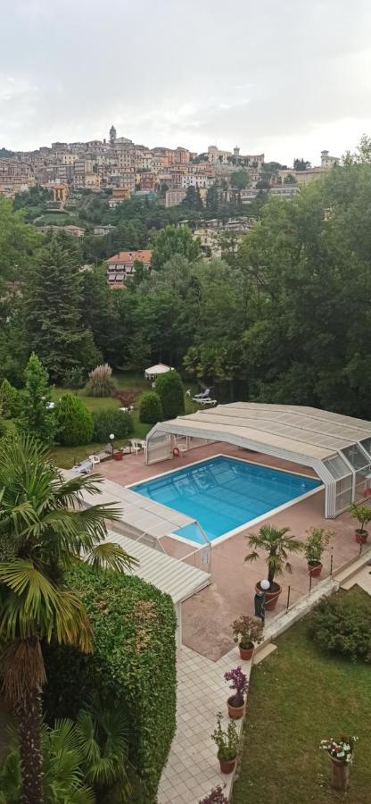 King Hotel Fiuggi Exterior foto